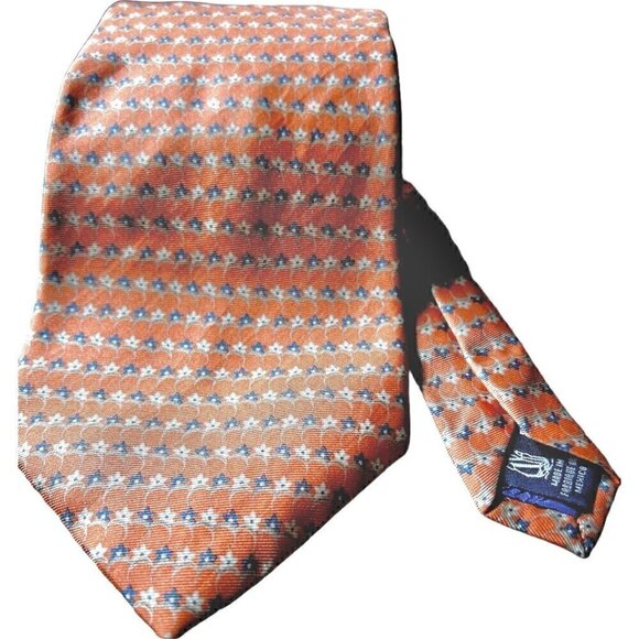 Men's Vintage Nautica 100% Silk Necktie Peach w/Cream & Blue Small Floral Print - Picture 1 of 4